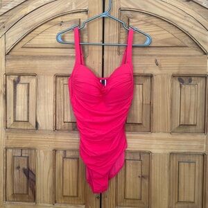 NIP TUCK Omega Texture Collection JOANNE